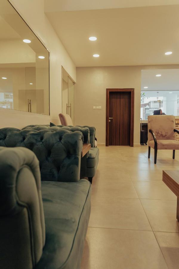 Sinclair Lake Chad Abuja Exterior photo