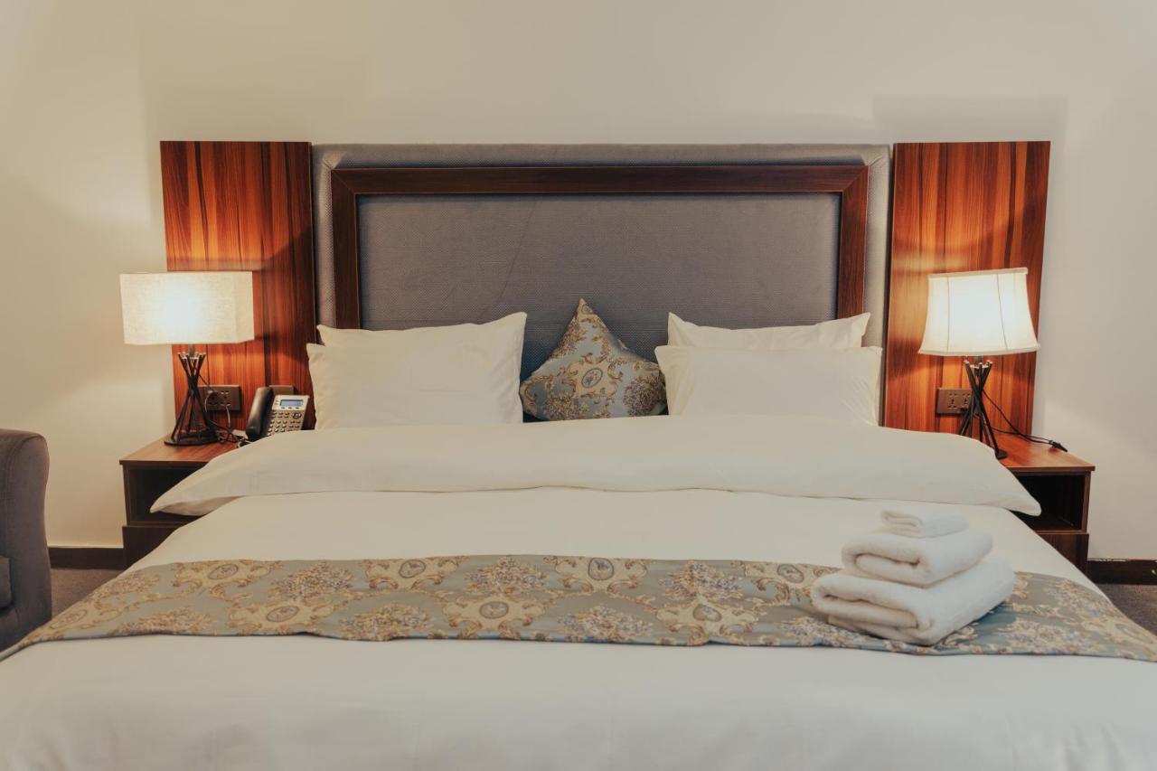 Sinclair Lake Chad Abuja Exterior photo